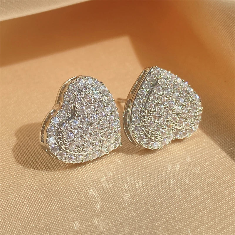 Classic Design Dazzling Heart Stud Earrings for Women High Quality Romantic Female Accessories Timeless Styling Jewelry
